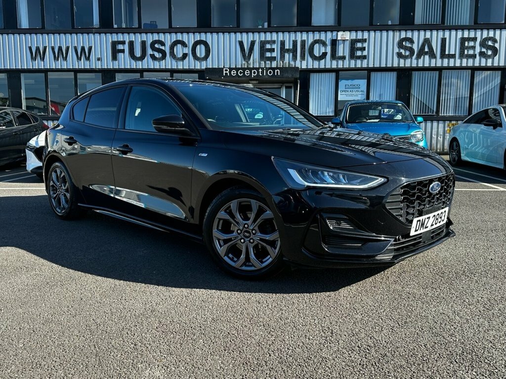 Ford Focus 1L St-line Black