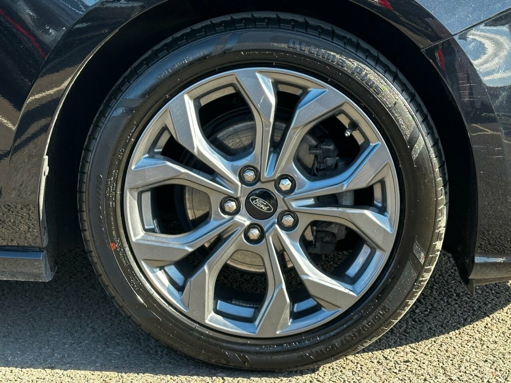 Ford Focus 1L St-line DMZ2893 Black #3