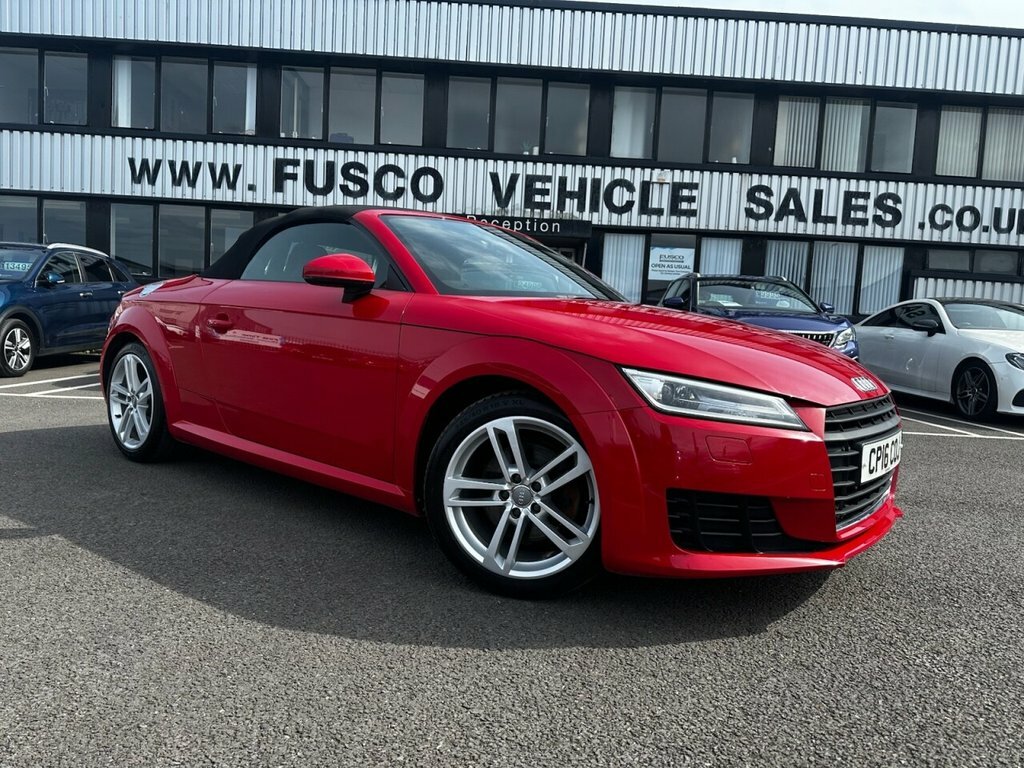 Audi TT 2L Sport Red