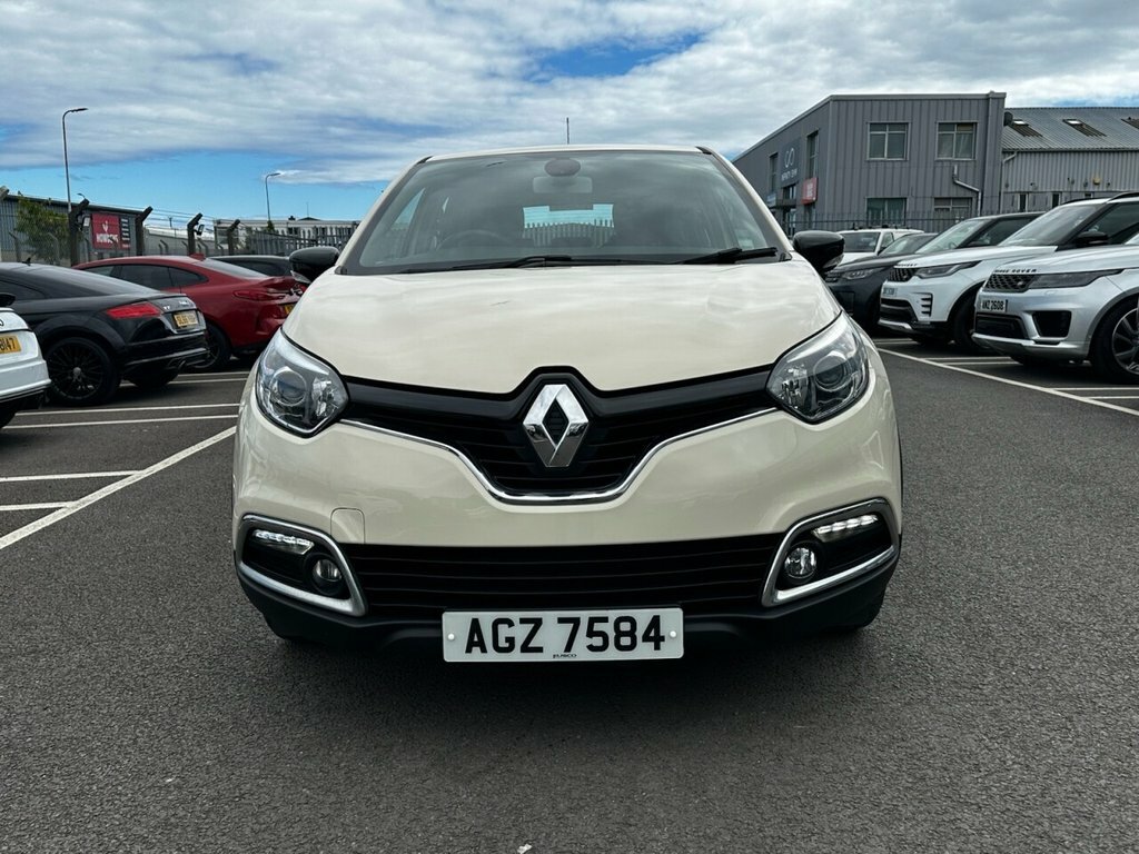 Renault Captur Suv AGZ7584 White #5