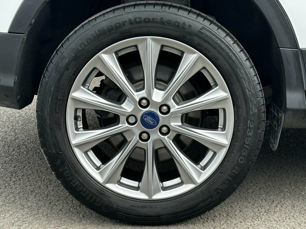 Ford Kuga 1.5L Titanium Edition NGZ7260 White #3