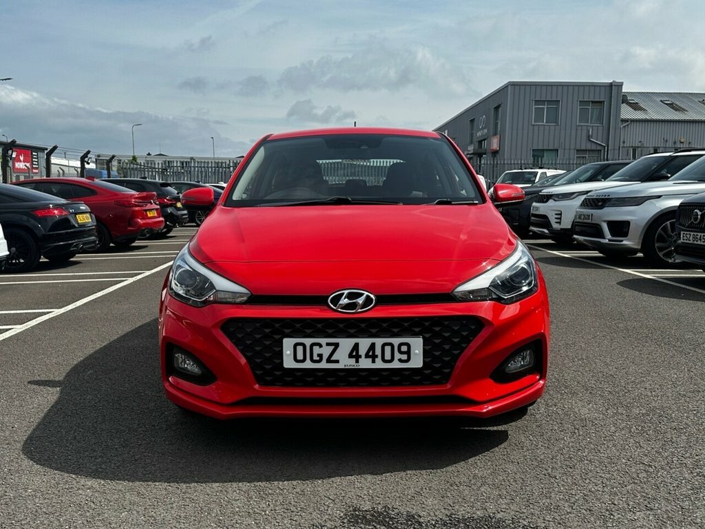 Hyundai I20 1L Se OGZ4409 Red #5