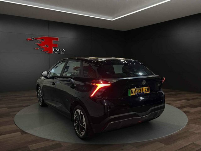 MG MG4 64Kwh Se Long Range Hatchback 2 WV23LZM Black #5