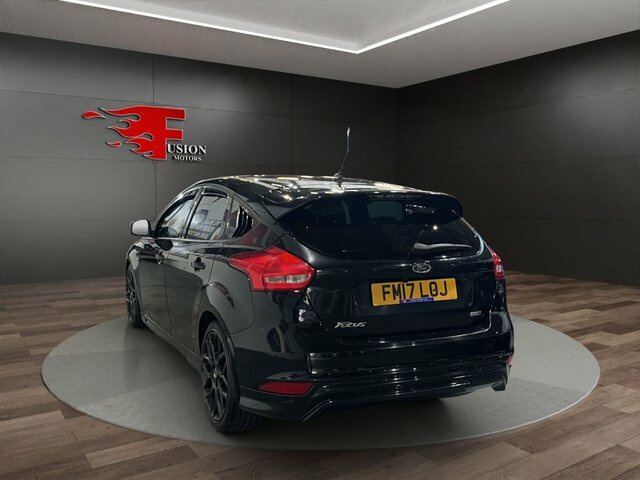 Ford Focus 1.0T Ecoboost St-line Hatchback FM17LOJ Black #5