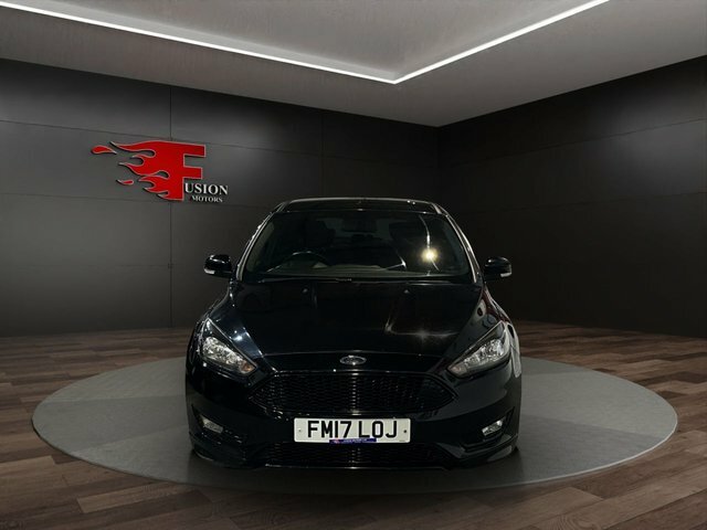 Ford Focus 1.0T Ecoboost St-line Hatchback FM17LOJ Black #2