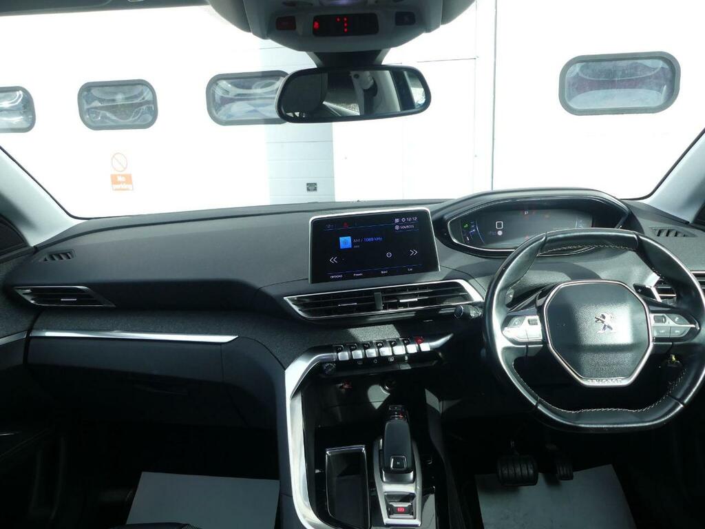 Peugeot 3008 1.5 Bluehdi Allure Eat Euro 6 S S KT18HLO Black #4
