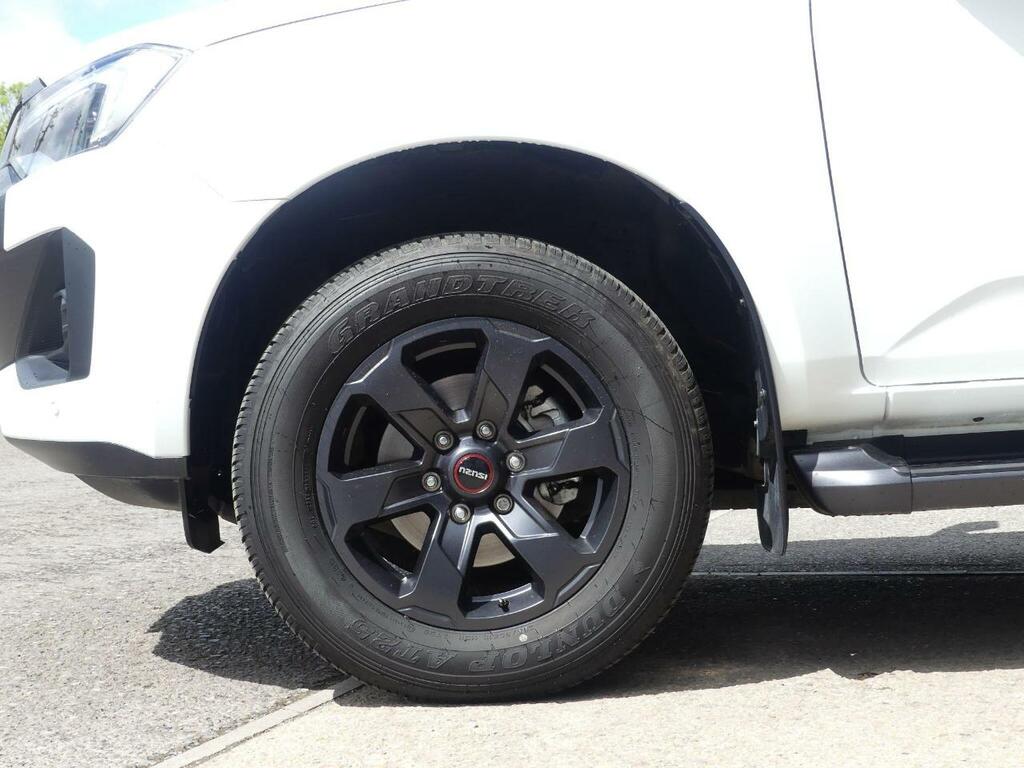 Isuzu D-Max 1.9 Td V-cross Commercial 4Wd Euro 6 S S WU75DJO White #5