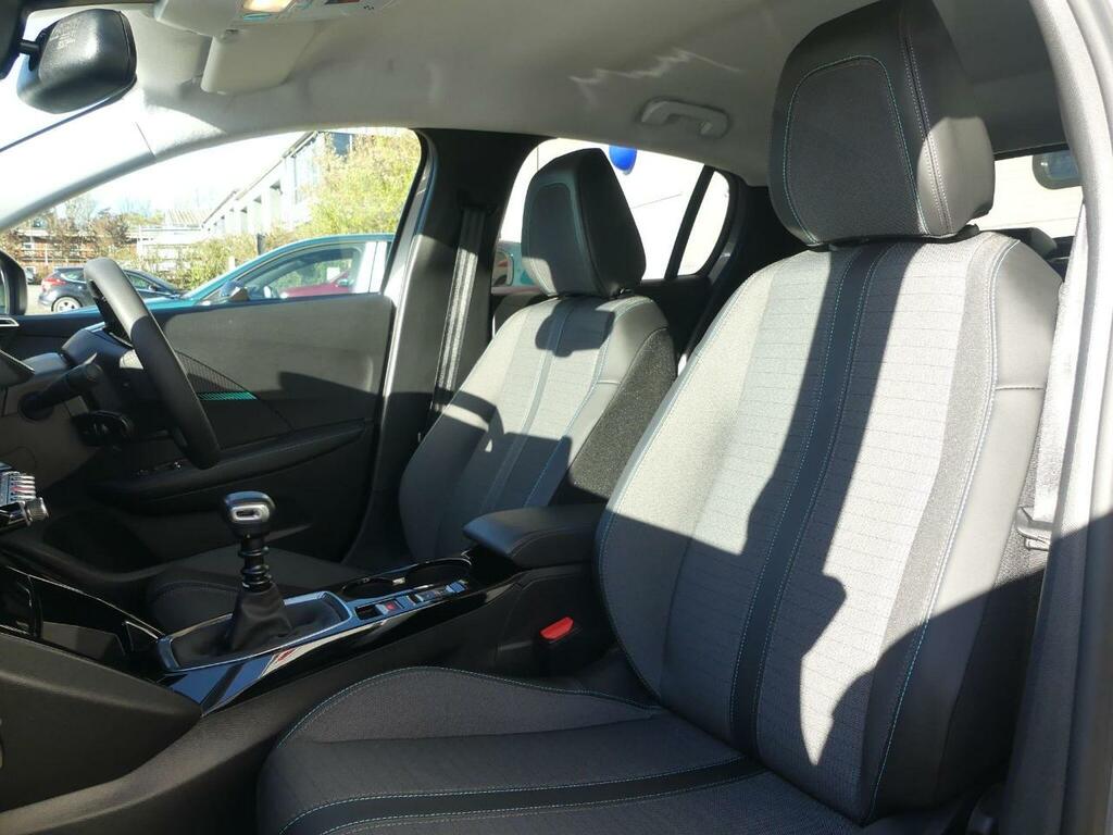 Peugeot 208 1.2 Puretech Allure Premium Euro 6 S S  Grey #2