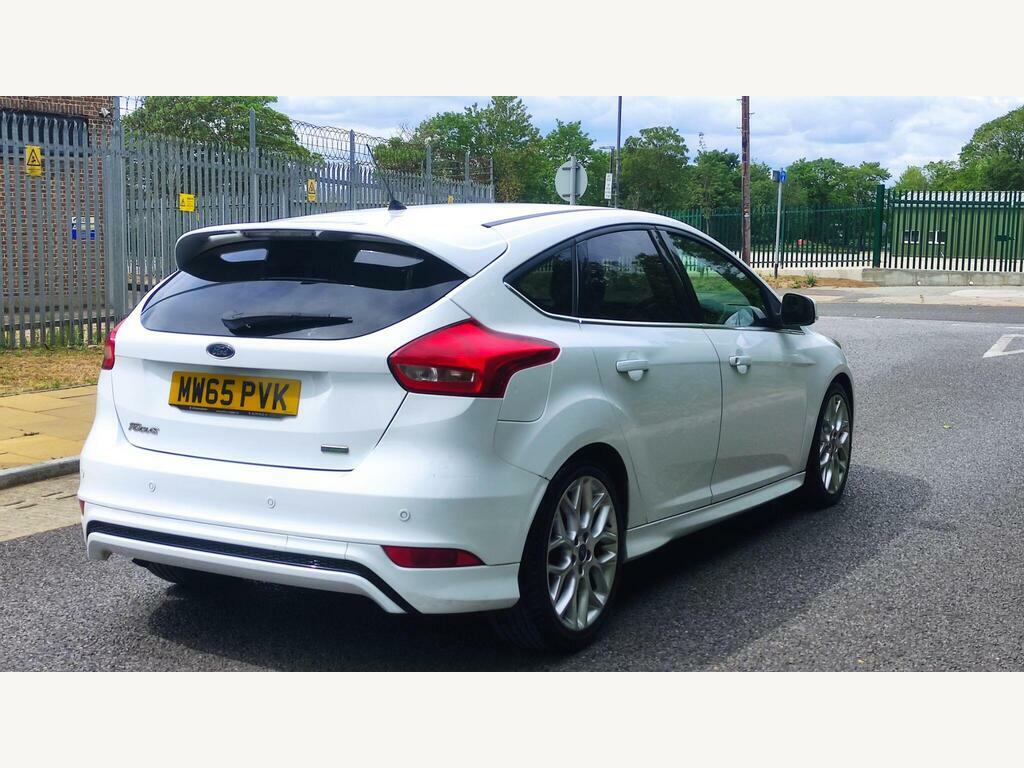 Ford Focus 1.0T Ecoboost Zetec S Euro 6 S S MW65PVK White #5
