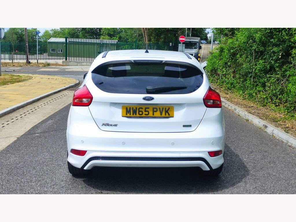 Ford Focus 1.0T Ecoboost Zetec S Euro 6 S S MW65PVK White #4
