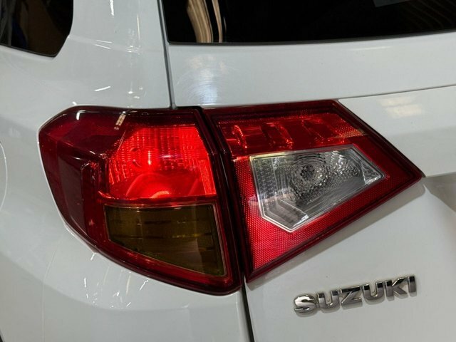 Suzuki Vitara Sz-t Suv CK17LNW White #6