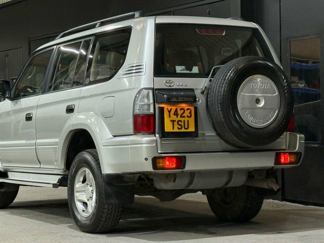 Toyota Land Cruiser Fx D-4d 8Str Blue #55