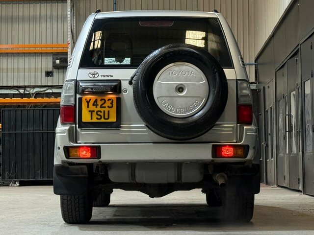Toyota Land Cruiser Fx D-4d 8Str Blue #23