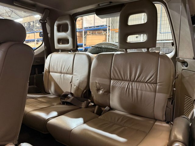Toyota Land Cruiser Fx D-4d 8Str Blue #15