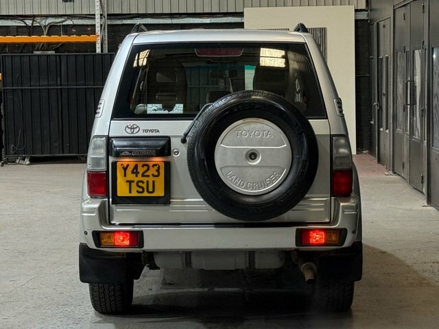 Toyota Land Cruiser Fx D-4d 8Str Blue #31
