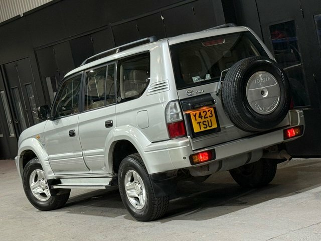 Toyota Land Cruiser Fx D-4d 8Str Blue #68
