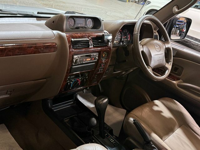 Toyota Land Cruiser Fx D-4d 8Str Blue #7