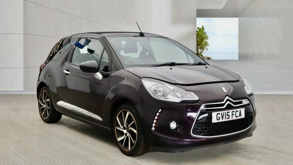 DS DS 3 Cabrio 1.2 Puretech Dstyle Nav Cabriolet Eat6 Red #17