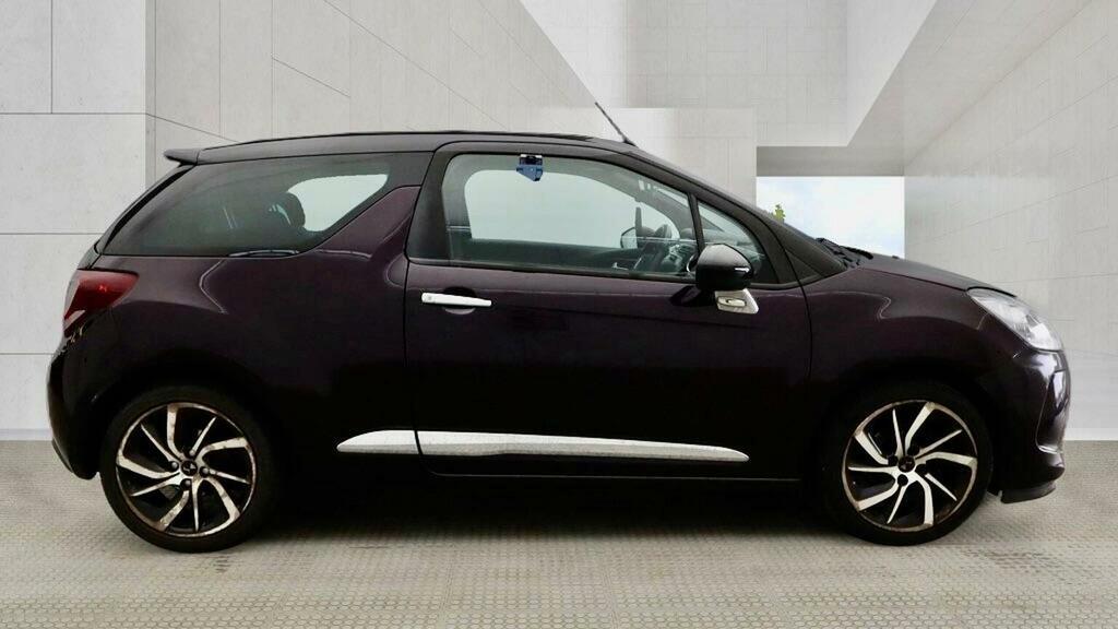 DS DS 3 Cabrio 1.2 Puretech Dstyle Nav Cabriolet Eat6 Red #9