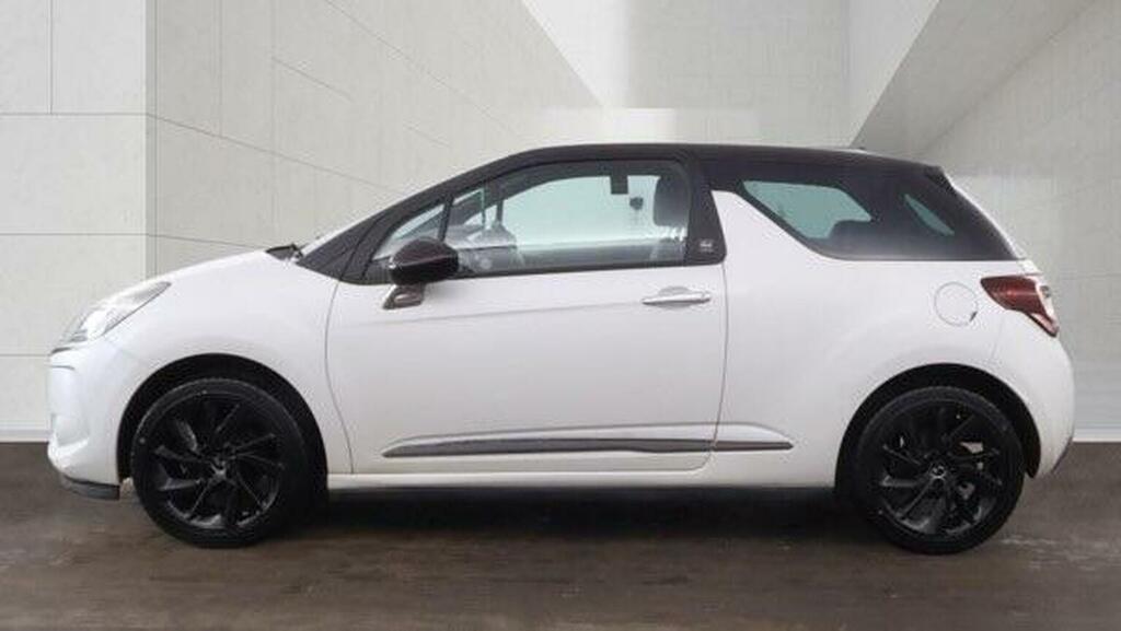 DS DS 3 Hatchback 1.2 Puretech Givenchy Le Makeup Euro 6 MA17GFJ White #4