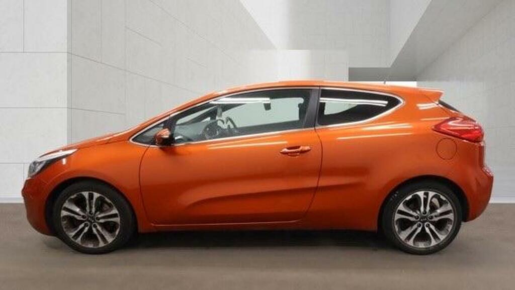 Kia Proceed Hatchback 1.6 Gdi Se Dct Euro 5 201515 Orange #4