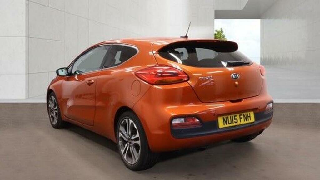 Kia Proceed Hatchback 1.6 Gdi Se Dct Euro 5 201515 Orange #5