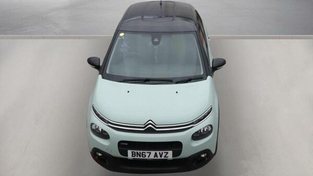 Citroen C3 Hatchback 1.2 Puretech Flair Euro 6 201767 BN67AVZ Green #2