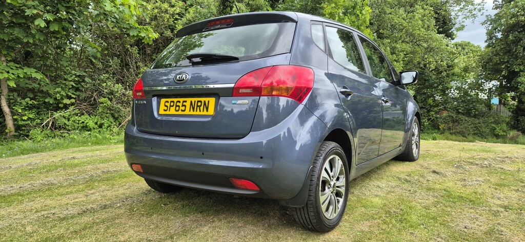 Kia Venga Mpv 1.4 2 2015 Blue #6
