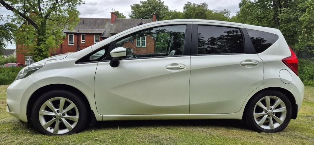 Nissan Note Hatchback 1.5 Dci Tekna 2014 White #2