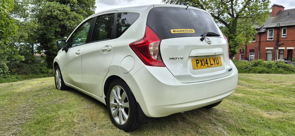 Nissan Note Hatchback 1.5 Dci Tekna 2014 White #3