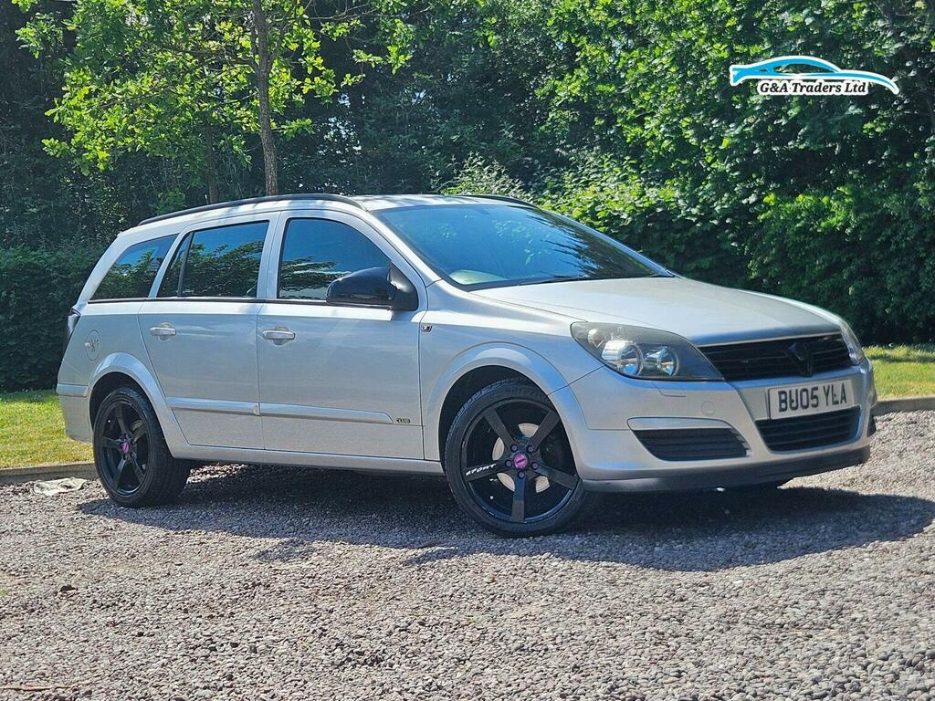 Vauxhall Astra 1.8I 16V Club 200505 Silver