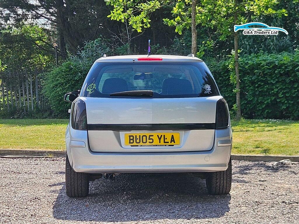 Vauxhall Astra 1.8I 16V Club 200505 Silver #6