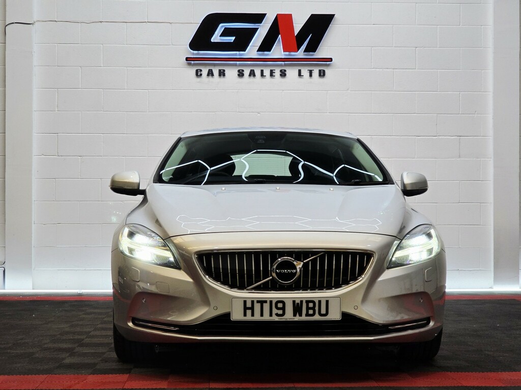 Volvo V40 2.0 Inscription D3 HT19WBU Silver #3