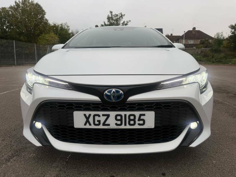 Toyota Corolla 1.8 Vvt-i Hybrid Icon Cvt - 2022 72 XGZ9185 White #2