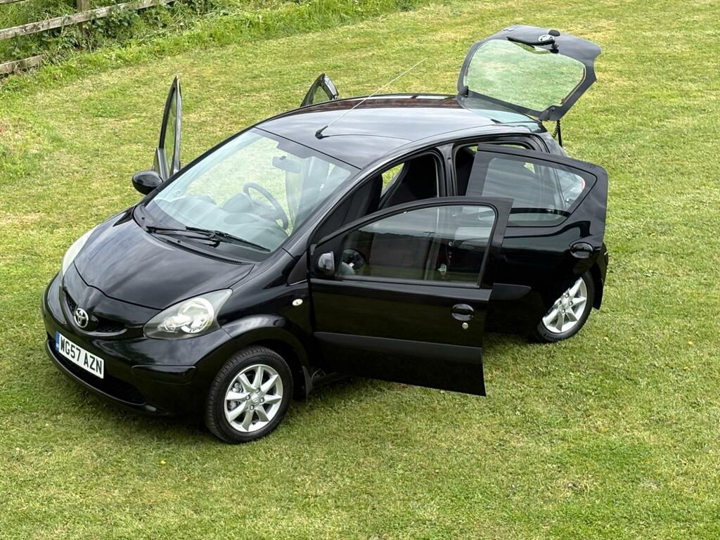Toyota Aygo 1.0 Vvt-i Black Euro 4 Black #5