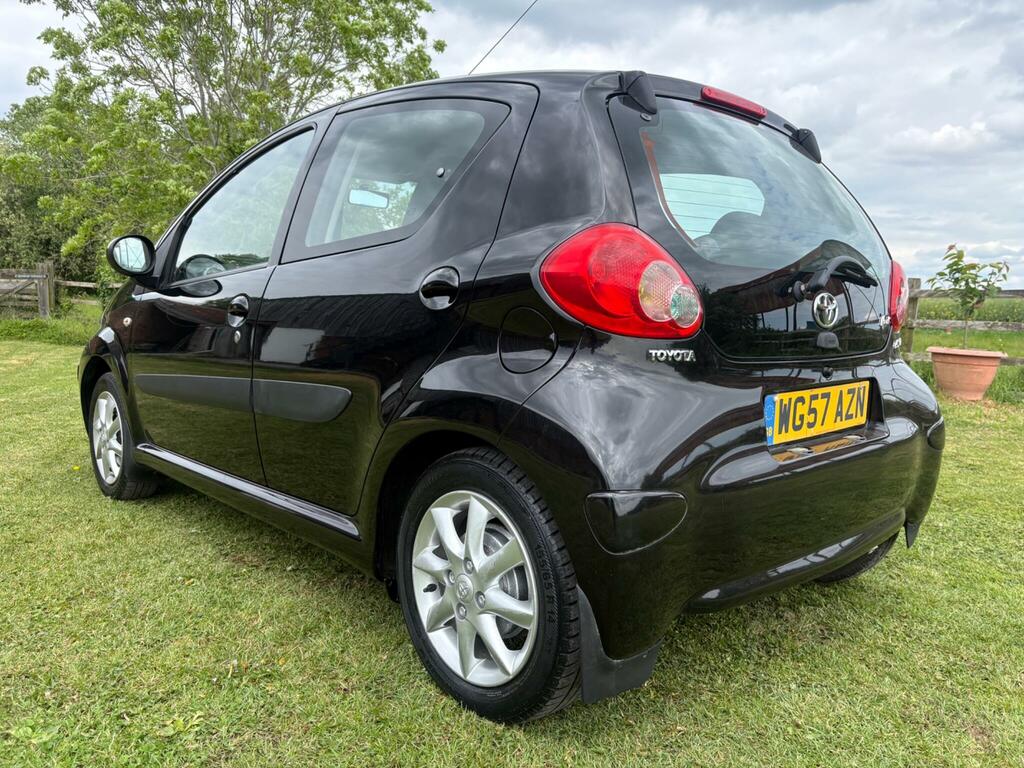 Toyota Aygo 1.0 Vvt-i Black Euro 4 Black #6