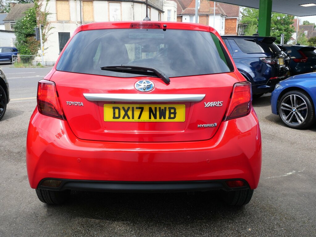 Toyota Yaris 1.5 Vvt-h Icon Hybrid E-cvt Euro 6 Ss Red #5