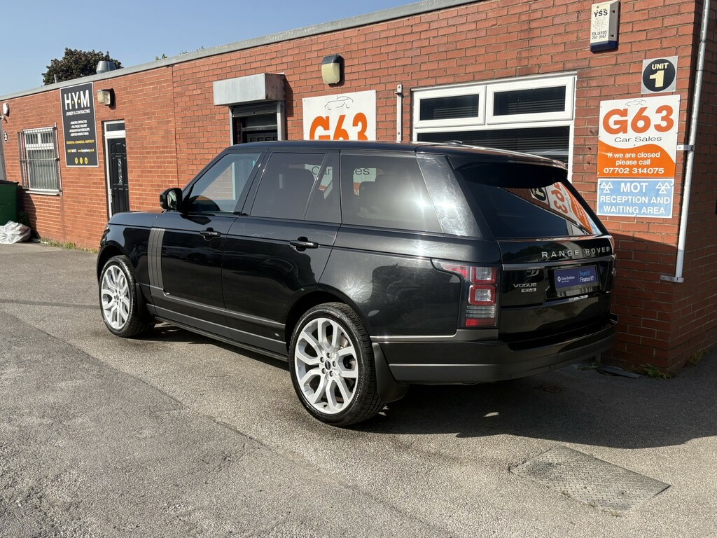 Land Rover Range Rover Suv 4.4 Sd V8 Vogue 2014 Black #4