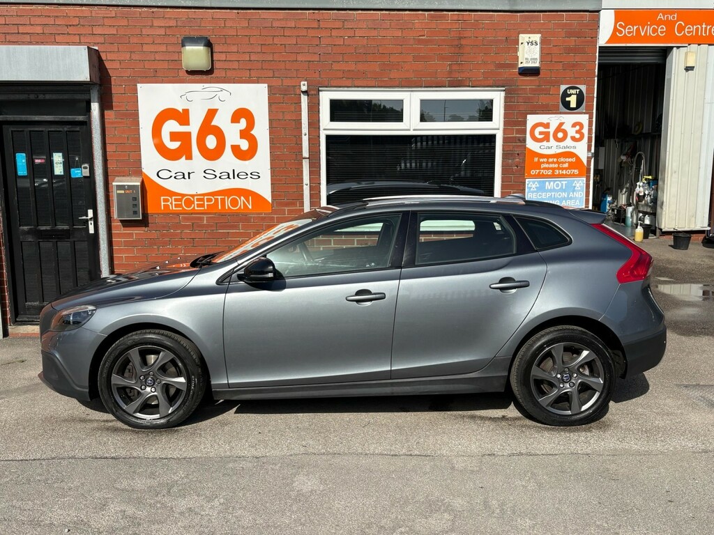 Volvo V40 Cross Country Hatchback 2.0 Lux D2 2016 FH16BVP Grey #6