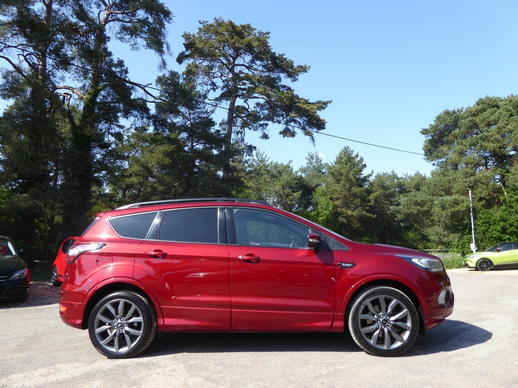 Ford Kuga Suv 2.0 Tdci Ecoblue St-line 201919 YR19HSP Red #4