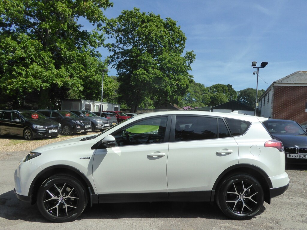 Toyota Rav 4 Suv 2.5 Vvt-h Icon 201717 DL17XHO White #3