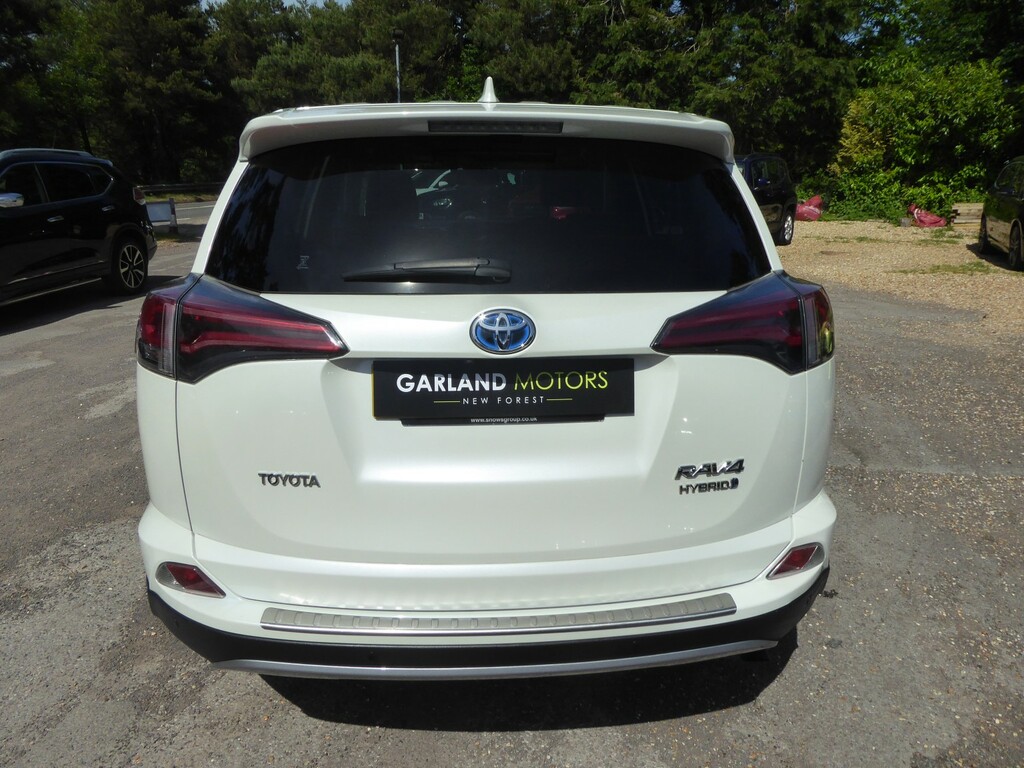 Toyota Rav 4 Suv 2.5 Vvt-h Icon 201717 DL17XHO White #6