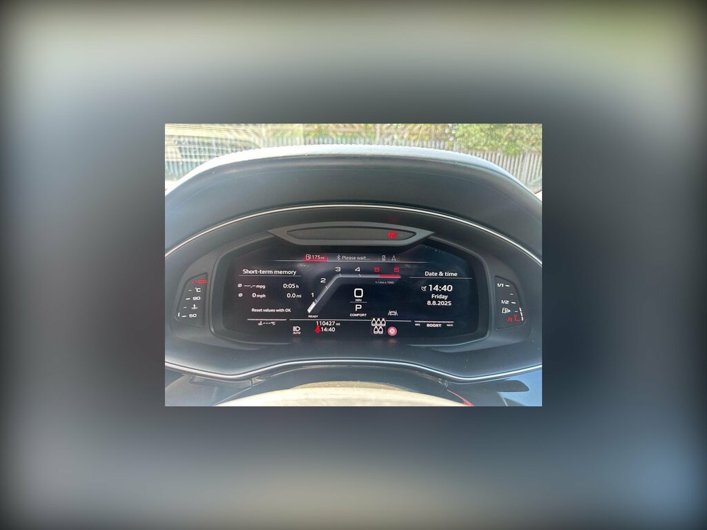 Audi SQ7 4L Vorsprung Black #28