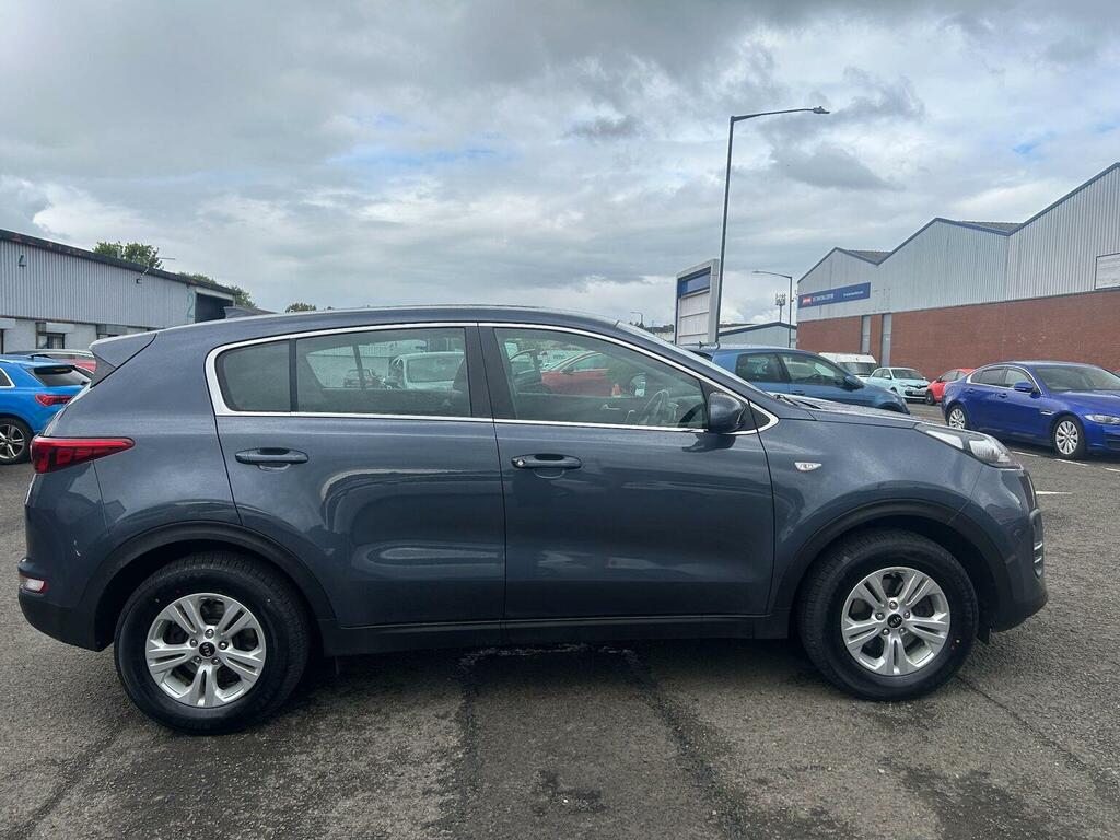 Kia Sportage Suv 1.6 Gdi 1 Euro 6 Ss 201818 Blue #3