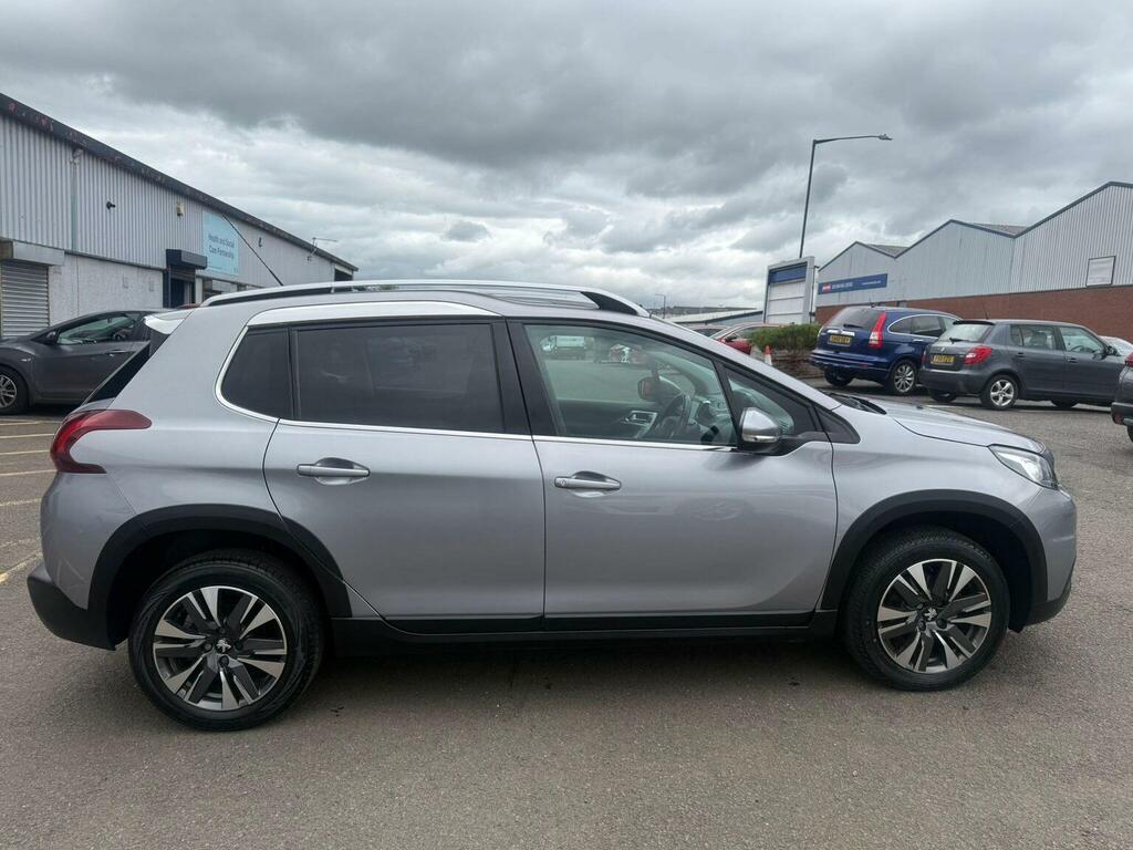 Peugeot 2008 Suv 1.2 Puretech Allure Premium Euro 6 Ss BL68NHC Grey #3