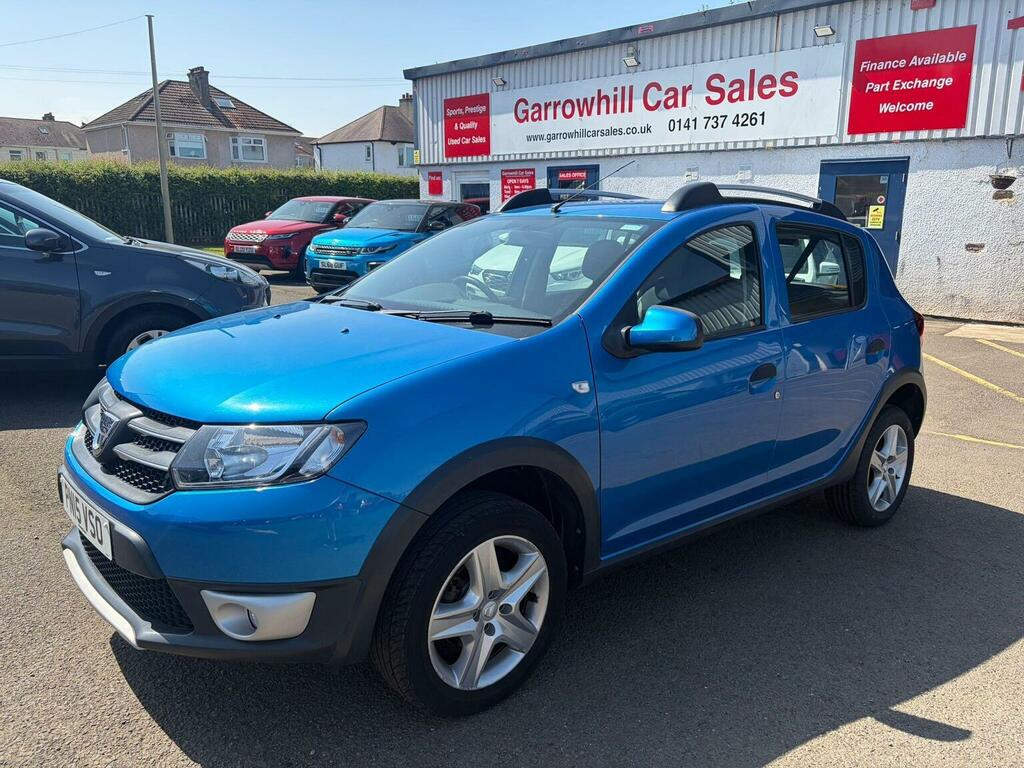 Dacia Sandero Stepway Hatchback 0.9 Tce Laureate Euro 5 201515 Blue