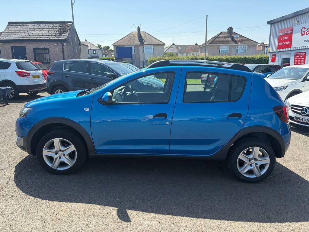 Dacia Sandero Stepway Hatchback 0.9 Tce Laureate Euro 5 201515 PN15VSO Blue #4
