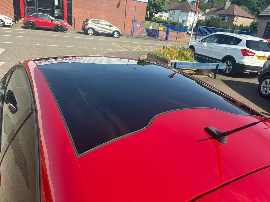 Peugeot 208 Hatchback 1.6 Thp Gti Prestige Euro 6 Ss 2 SH67UCD Red #6