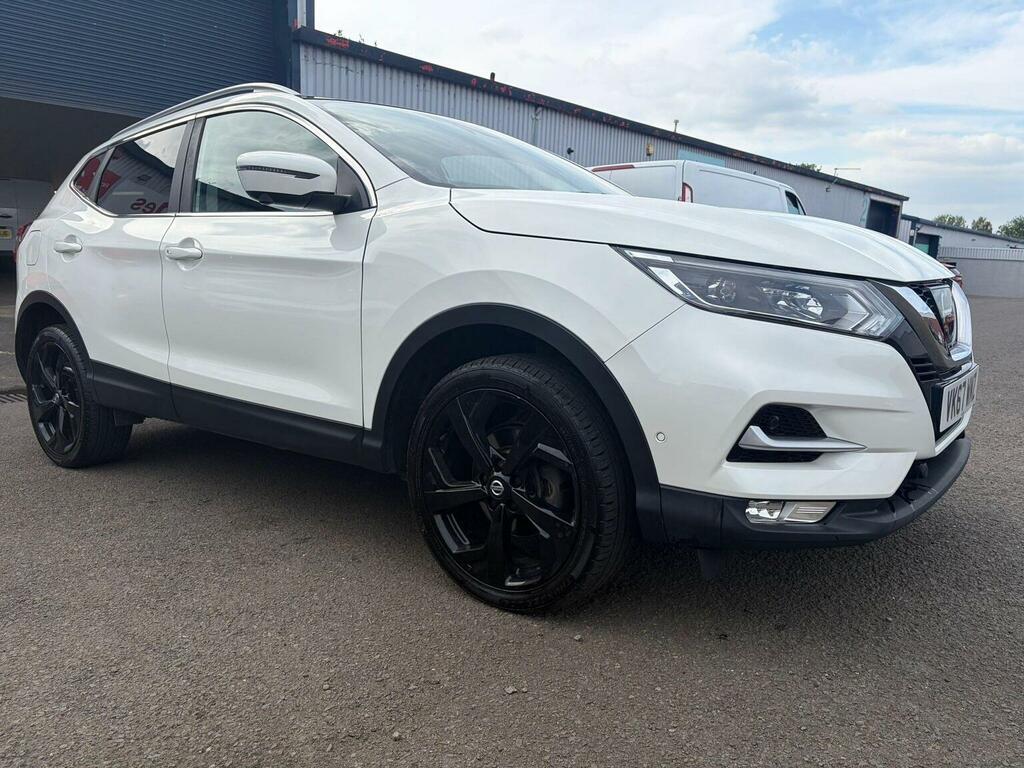 Nissan Qashqai Suv 1.5 Dci Tekna Euro 6 Ss 201767 VK67WMZ White #2