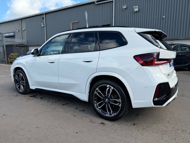 BMW iX1 30 66.5Kwh M Sport Suv Xdrive 1 NK23MKJ White #5